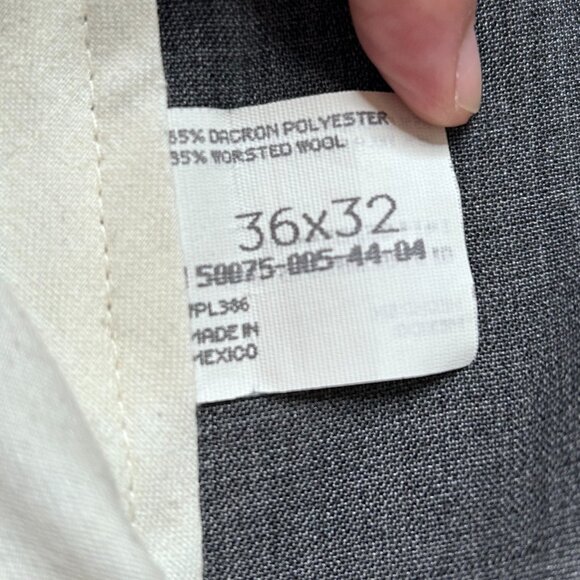 Haggar Pleated Wool Blend Dress Pants Men's 36 x 32 Gray Business Office - Picture 6 of 13